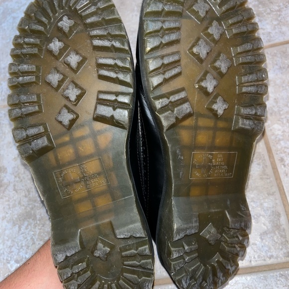 DR MARTENS 3989 BEX SMOOTH LEATHER BROGUE SHOES MENS 9 - Picture 6 of 9